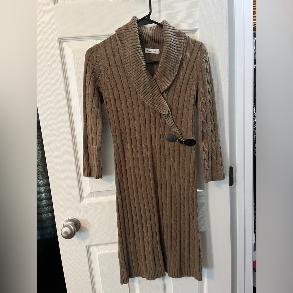 Brown Calvin Klein small sweater dress